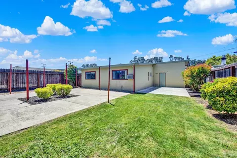 275 Calais Dr, Pinole, CA 94564 photo 34