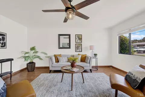 275 Calais Dr, Pinole, CA 94564 photo 8
