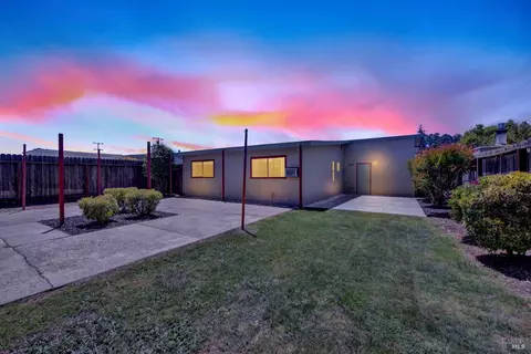 275 Calais Dr, Pinole, CA 94564 photo 37