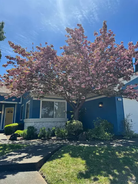 572 Morning Glory Dr, Benicia, CA 94510