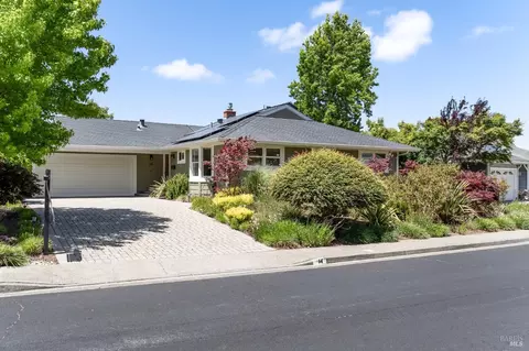 14 Enterprise Dr, Corte Madera, CA 94925