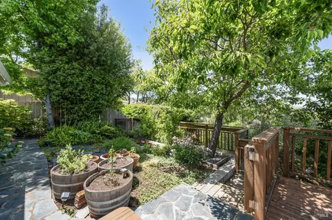 14 Enterprise Dr, Corte Madera, CA 94925 photo 45
