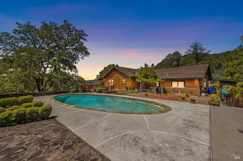 3353 Old Lawley Toll Rd, Calistoga, CA 94515