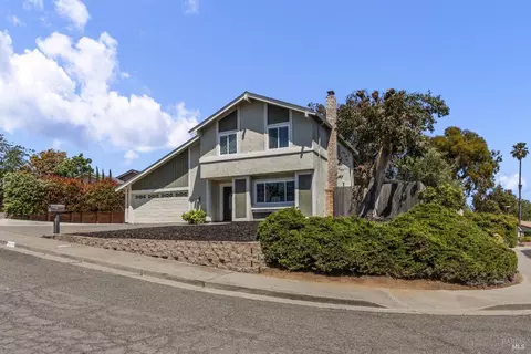317 Larkin Ct, Benicia, CA 94510
