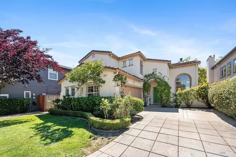 15 Presidio Dr, Novato, CA 94949