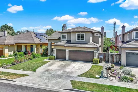 615 Etruscan Ct, Fairfield, CA 94534