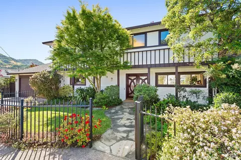 89 Dominican Dr, San Rafael, CA 94901