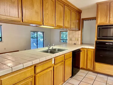 2163 Poppy Ln, Willits, CA 95490 photo 6