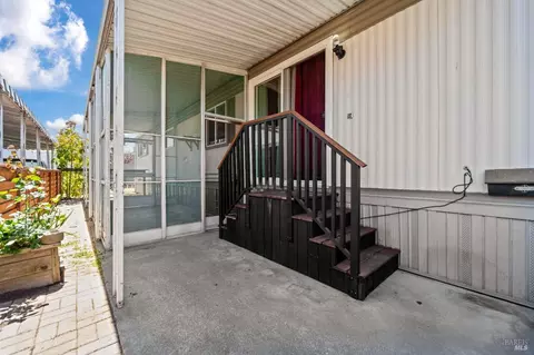 88 Juniper Dr, Vallejo, CA 94589 photo 24