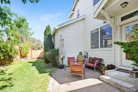 7981 Ferrari Way, Windsor, CA 95492 photo 8