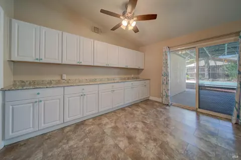 148 Ralph Ave, Vacaville, CA 95687 photo 12