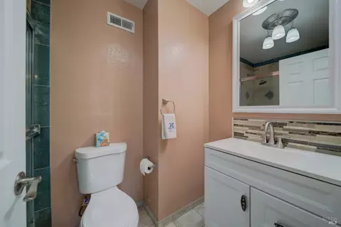 148 Ralph Ave, Vacaville, CA 95687 photo 25