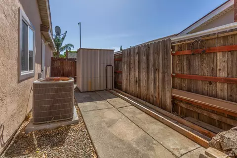 148 Ralph Ave, Vacaville, CA 95687 photo 31