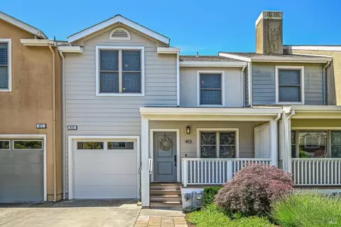 413 Lindberg Cir, Petaluma, CA 94952
