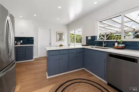 2 Blue Rock Ct, Corte Madera, CA 94925 photo 14
