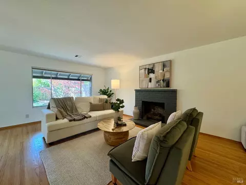 4095 Malone Dr, Napa, CA 94558 photo 6