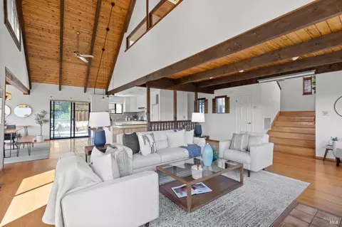 415 Sequoia Dr, San Anselmo, CA 94960