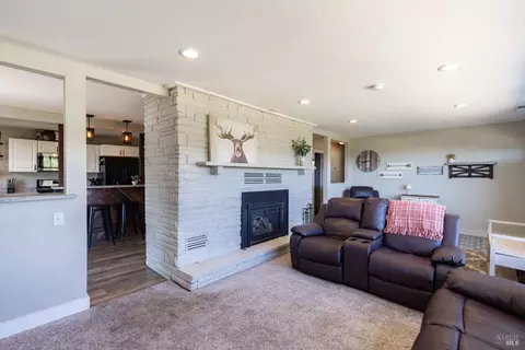 25 Block Dr, Cloverdale, CA 95425 photo 9
