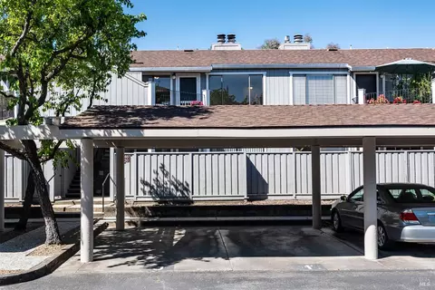 46 Scottsdale Way, Novato, CA 94947