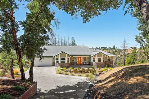 5333 Winding View Trl, Santa Rosa, CA 95404