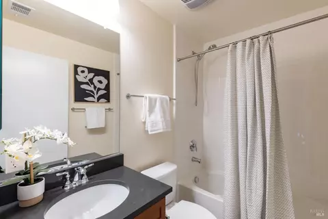 482 1st St, Petaluma, CA 94952 photo 7