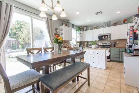 5021 Rowe Dr, Fairfield, CA 94533 photo 11