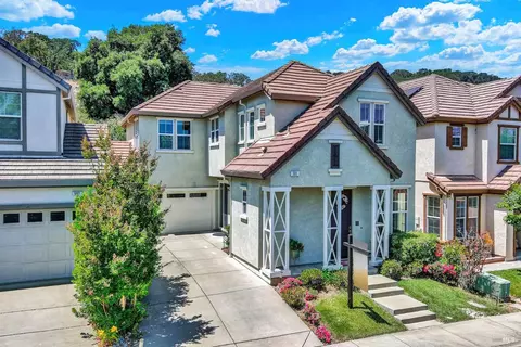 591 Citrine Cir, Fairfield, CA 94534