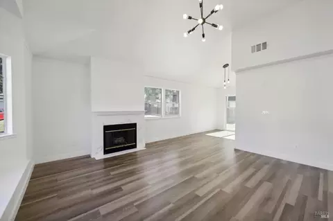 1920 Blossom Ct, Fairfield, CA 94533 photo 5