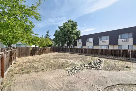 1920 Blossom Ct, Fairfield, CA 94533 photo 27