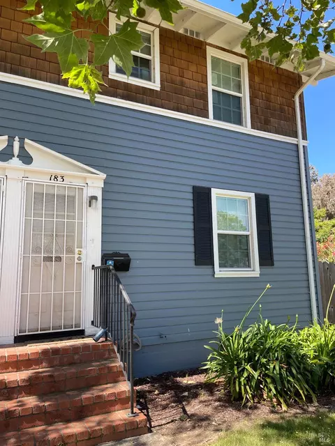 183 Rodgers St, Vallejo, CA 94590 photo 2