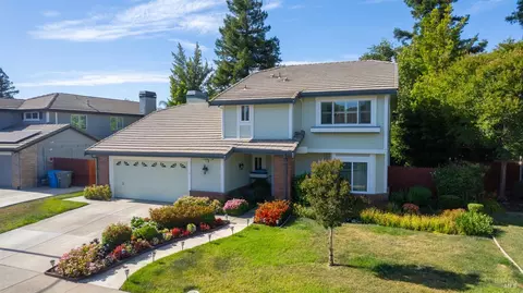1330 Preston Pl, Dixon, CA 95620
