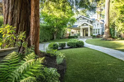 92 Locust Ave, Mill Valley, CA 94941