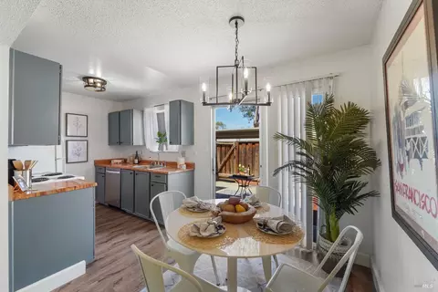 177 Arana Dr, Martinez, CA 94553