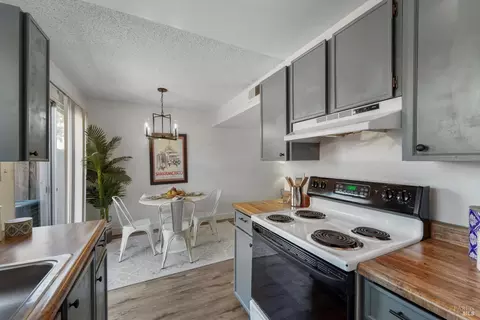 177 Arana Dr, Martinez, CA 94553 photo 3