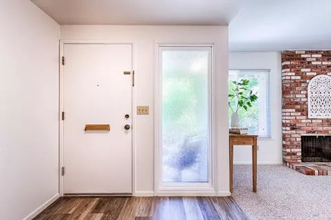 14 Woodgreen St, Santa Rosa, CA 95409