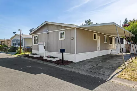 412 Ott Dr #98, Santa Rosa, CA 95407