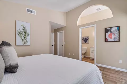1050 Pueblo Ct, Vallejo, CA 94591 photo 28