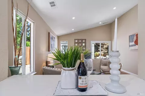 1050 Pueblo Ct, Vallejo, CA 94591 photo 19