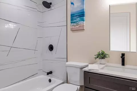 1050 Pueblo Ct, Vallejo, CA 94591 photo 25
