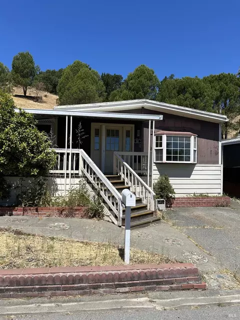 51 Marin Valley Dr, Novato, CA 94949