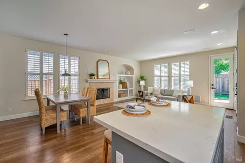 8327 Crusher Pl, Windsor, CA 95492 photo 12