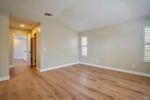 8327 Crusher Pl, Windsor, CA 95492 photo 23