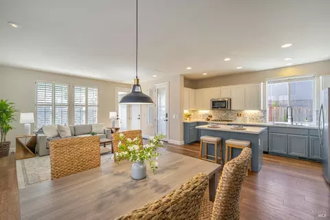 8327 Crusher Pl, Windsor, CA 95492 photo 15