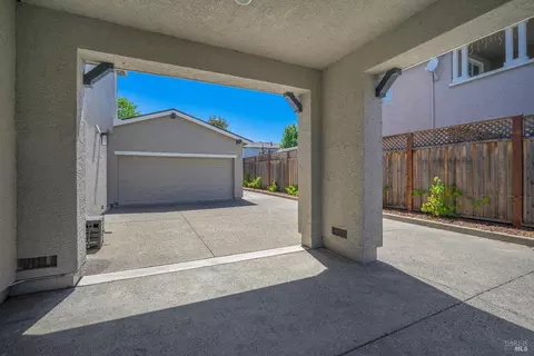 8327 Crusher Pl, Windsor, CA 95492 photo 35