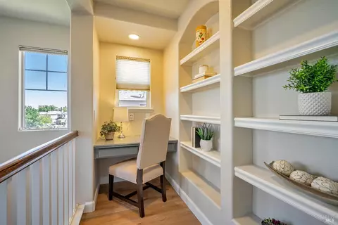 8327 Crusher Pl, Windsor, CA 95492 photo 20