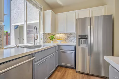 8327 Crusher Pl, Windsor, CA 95492 photo 10