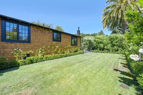 Exterior - 266 Poplar Dr, Kentfield, CA 94904 photo 6 of 19