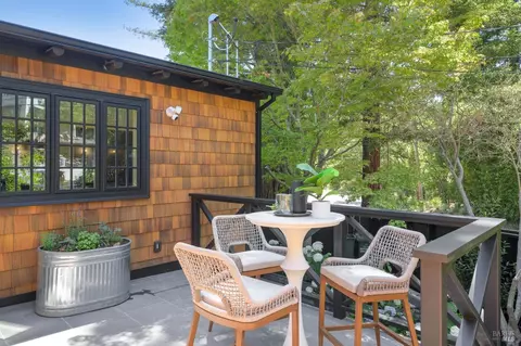 Exterior - 266 Poplar Dr, Kentfield, CA 94904 photo 9 of 19