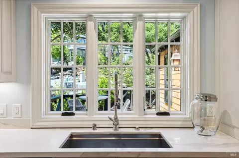 Kitchen - 266 Poplar Dr, Kentfield, CA 94904 photo 6 of 6