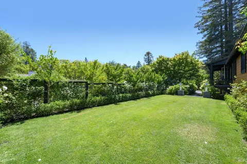 Exterior - 266 Poplar Dr, Kentfield, CA 94904 photo 5 of 19